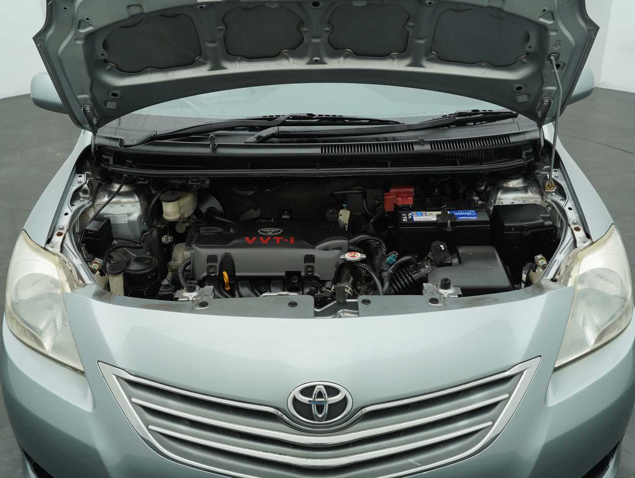 terpakai 2011 Toyota Vios J 1.5