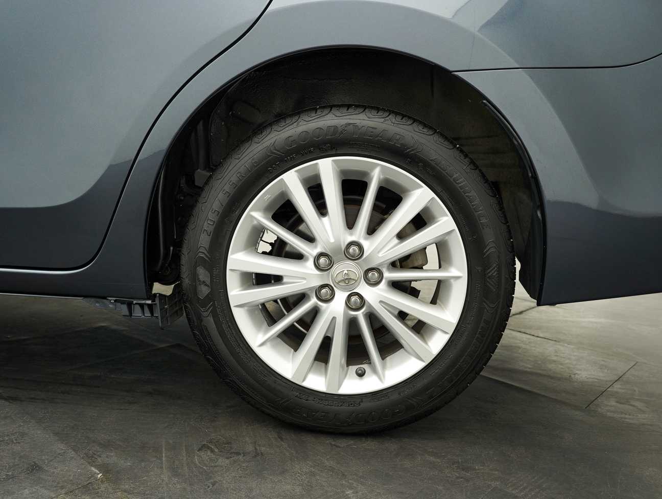 terpakai 2015 Toyota Corolla Altis G 1.8