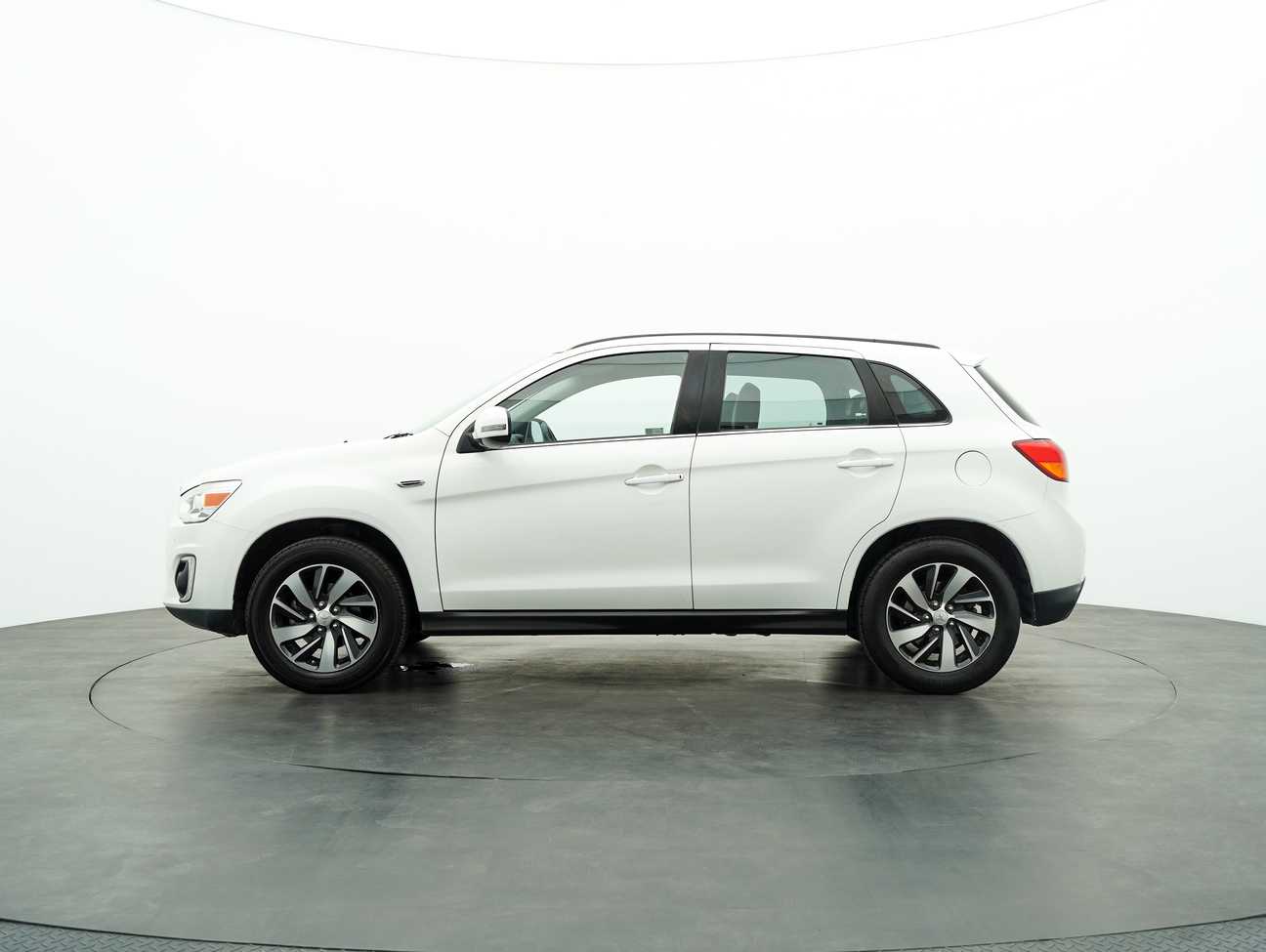 terpakai 2016 Mitsubishi ASX 4WD 2.0