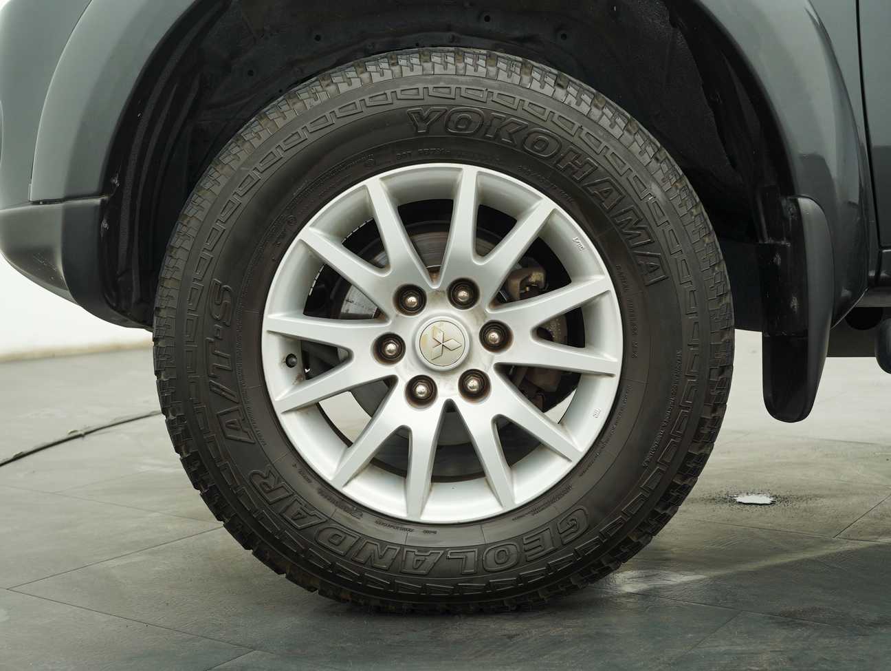 terpakai 2009 Mitsubishi Pajero Sport GS 2.5