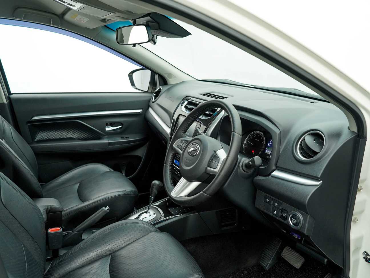 terpakai 2020 Perodua Aruz AV 1.5