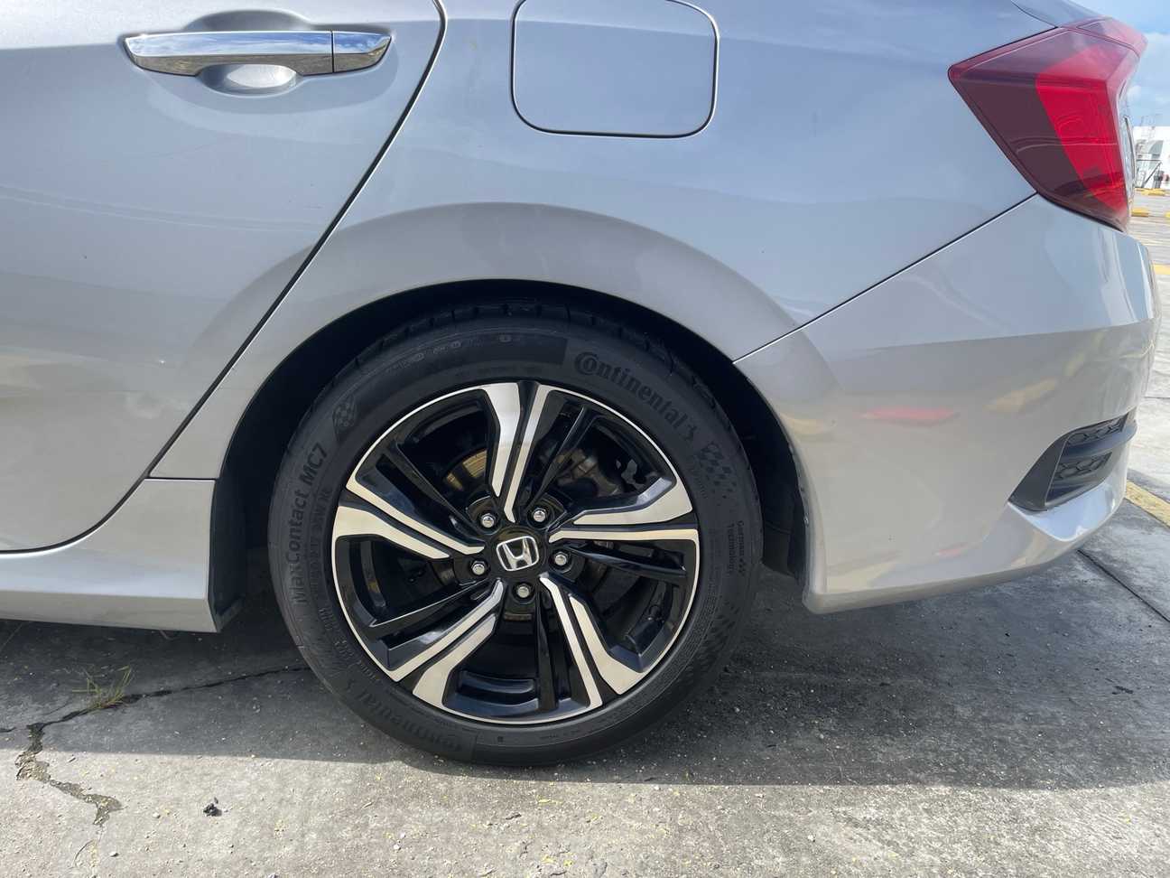 used 2016 Honda Civic TC-P 1.5