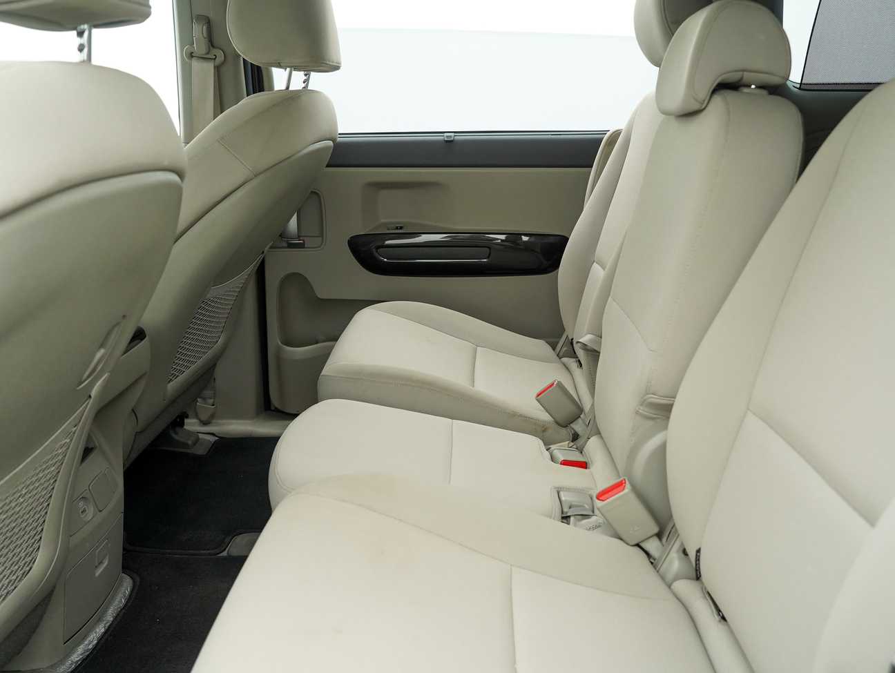 terpakai 2018 Kia Grand Carnival CRDi 2.2