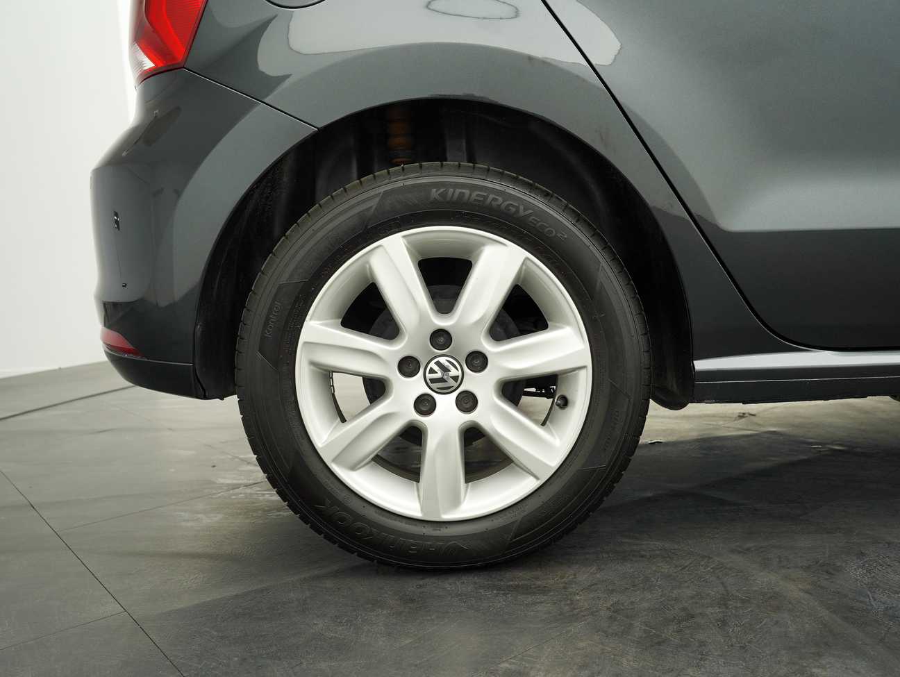 terpakai 2015 Volkswagen Polo  1.6