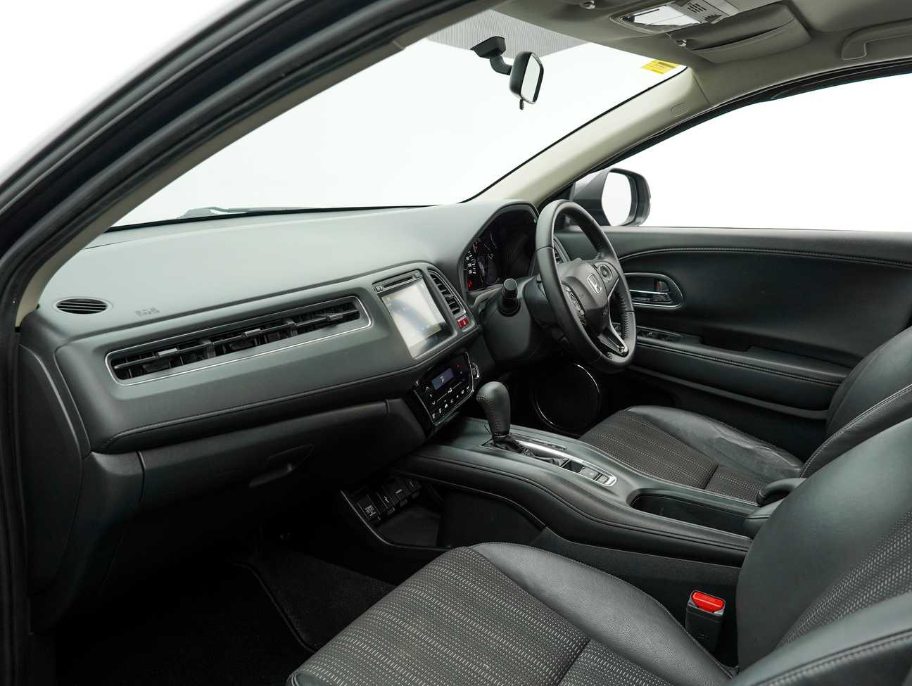 used 2016 Honda HR-V V 1.8