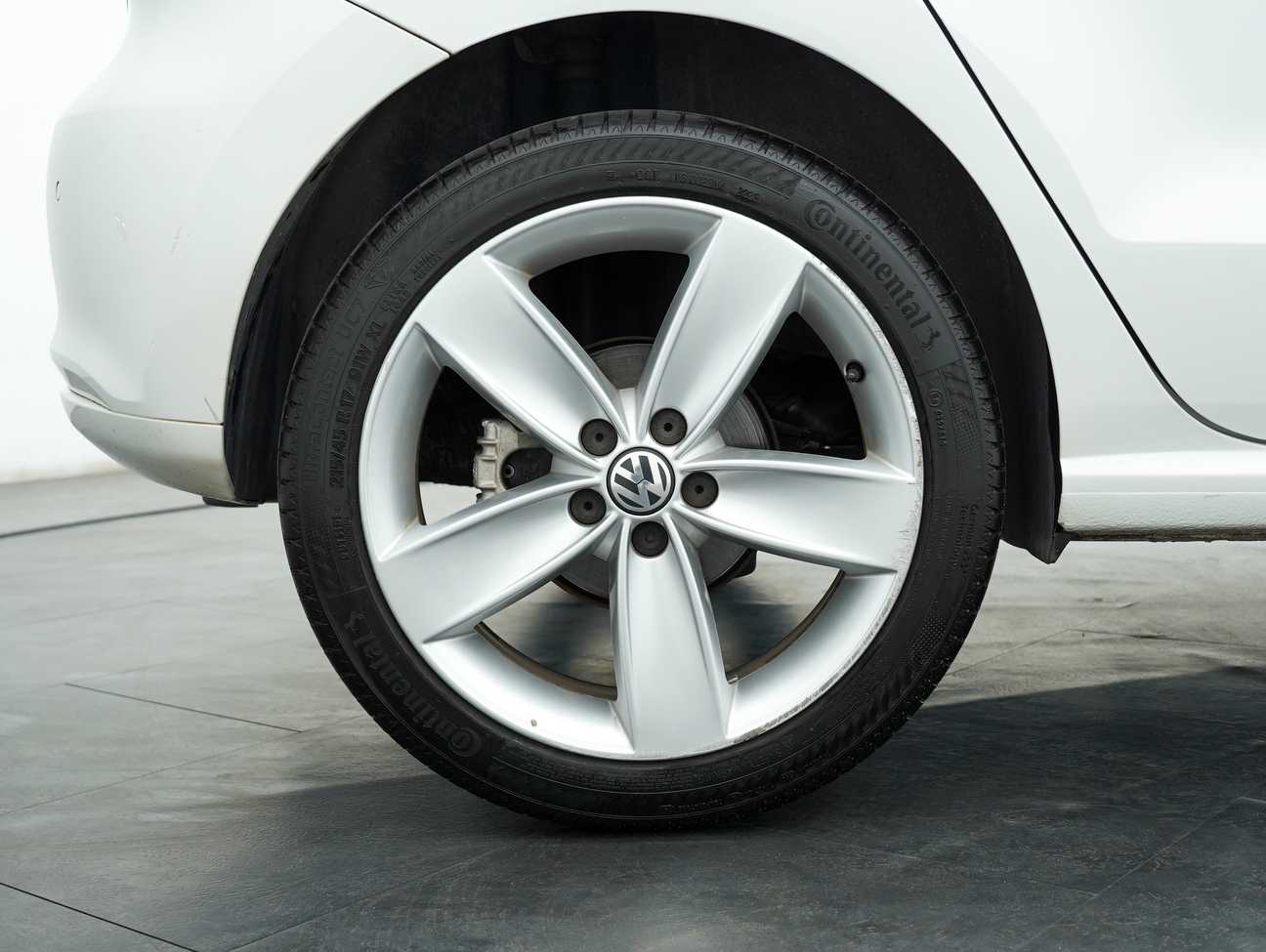 terpakai 2012 Volkswagen Polo TSI 1.2