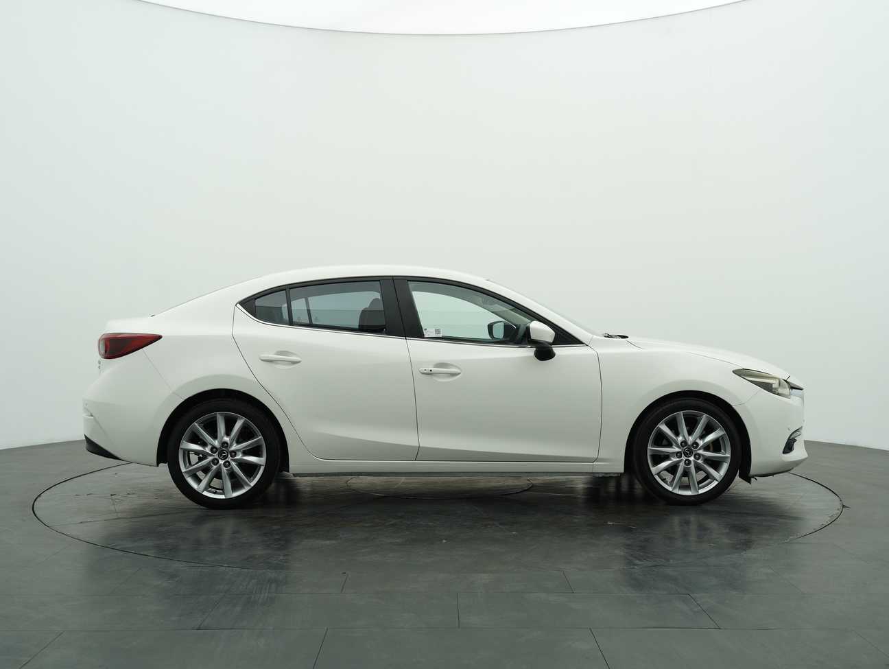 used 2018 Mazda 3 SKYACTIV-G High 2.0