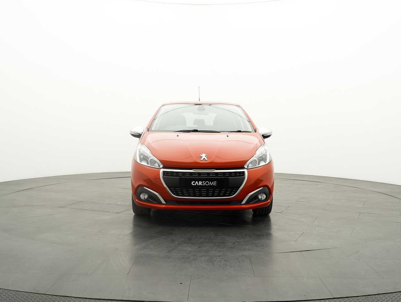 terpakai 2018 Peugeot 208 PureTech 1.2
