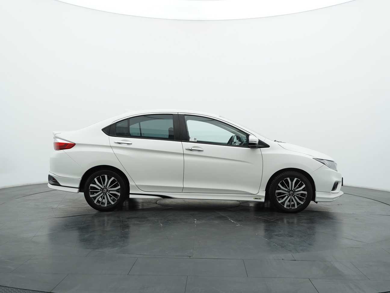 used 2020 Honda City V 1.5