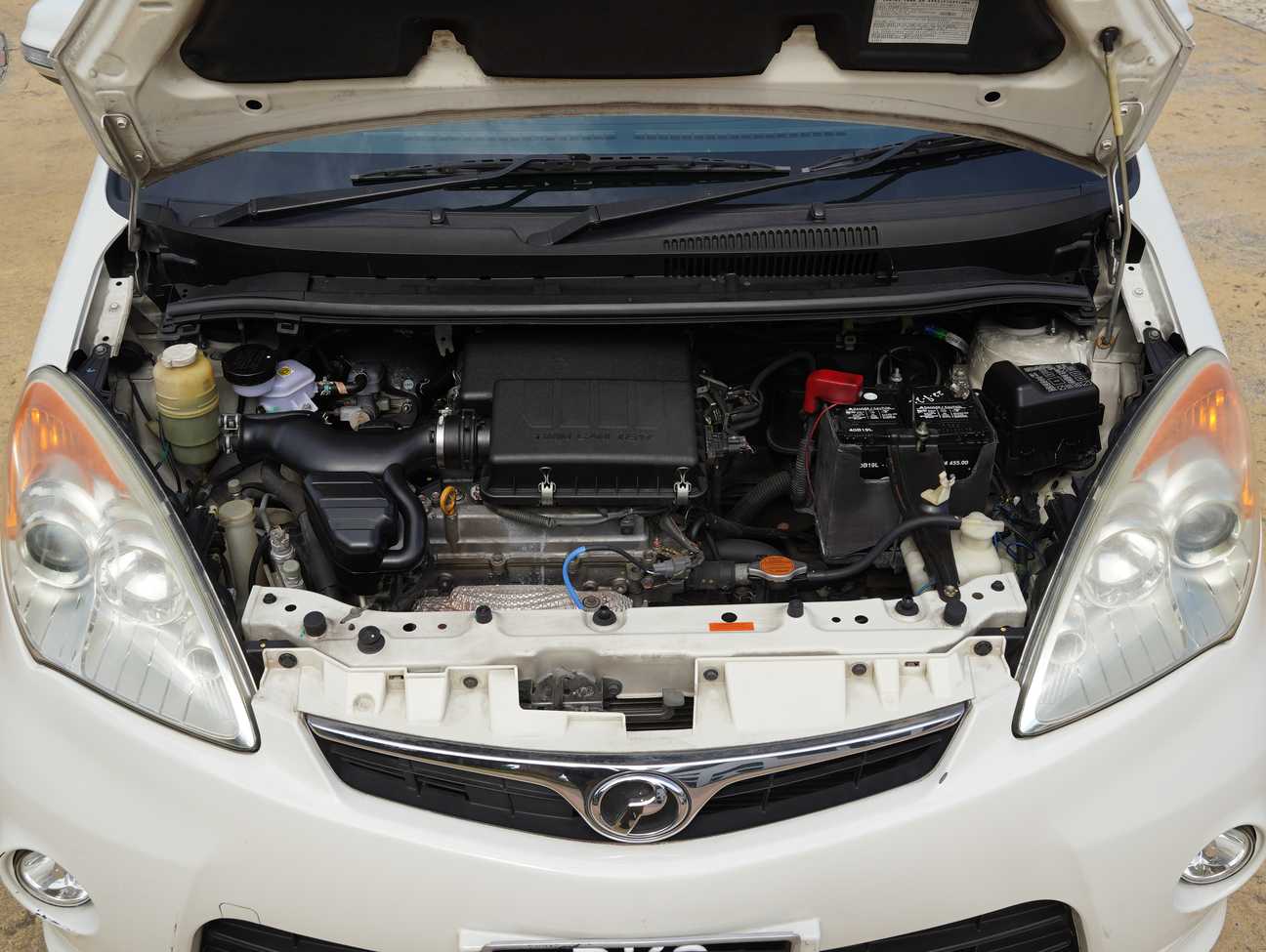 used 2010 Perodua Alza EZi 1.5