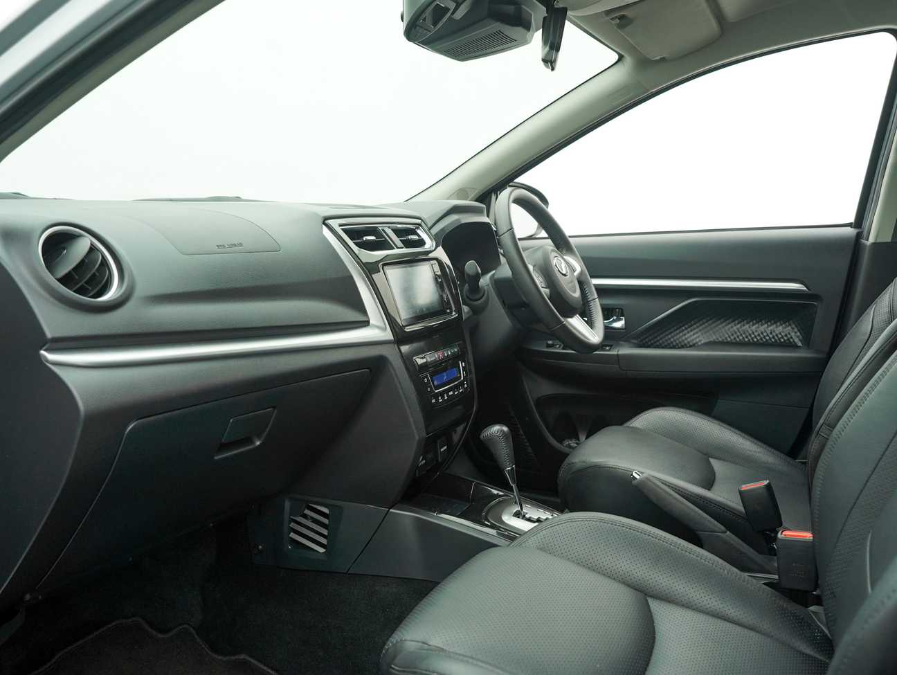 terpakai 2021 Perodua Aruz AV 1.5