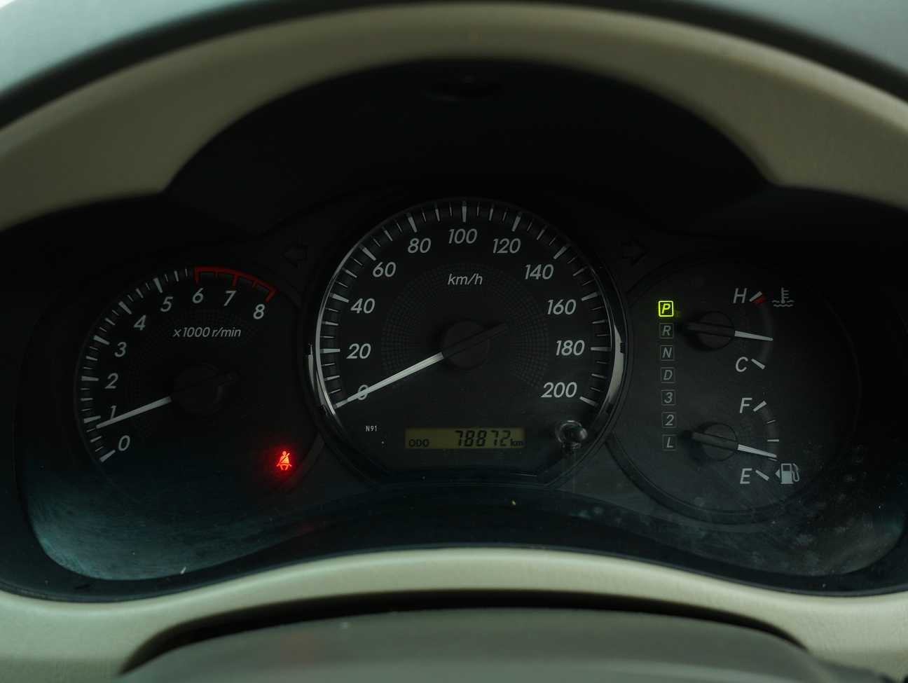 used 2014 Toyota Innova E 2.0