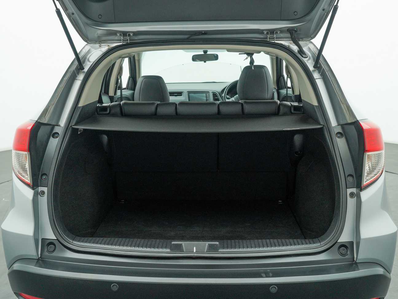 terpakai 2021 Honda HR-V E 1.8