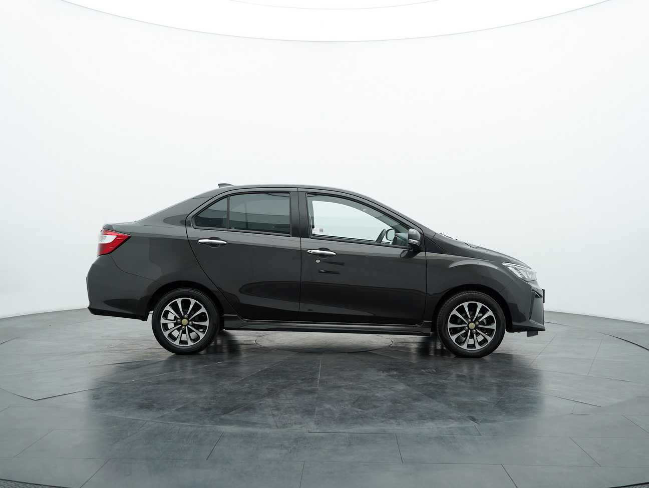 used 2021 Perodua Bezza Advance 1.3