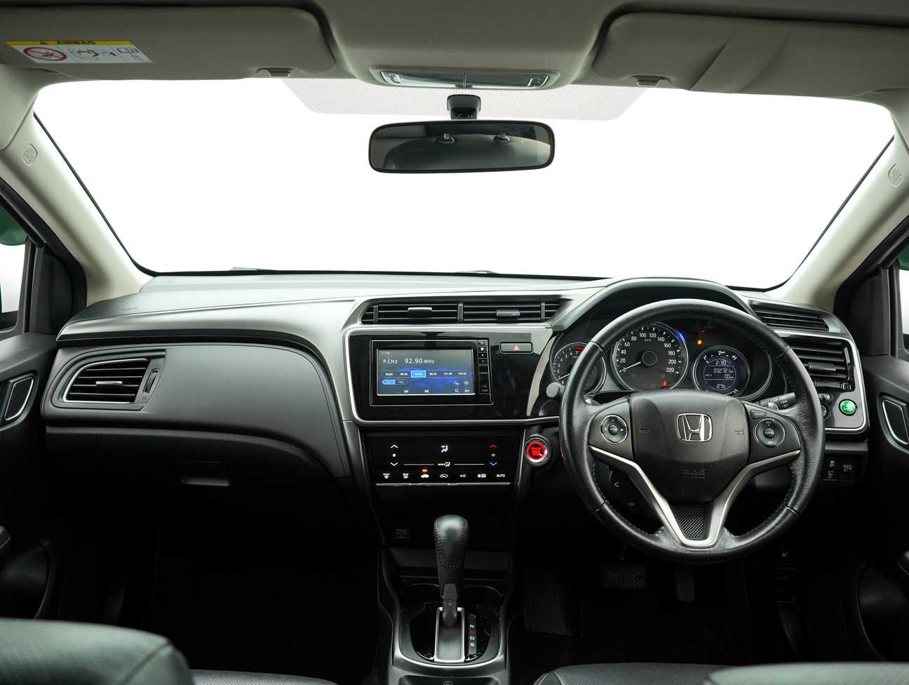 used 2018 Honda City V 1.5