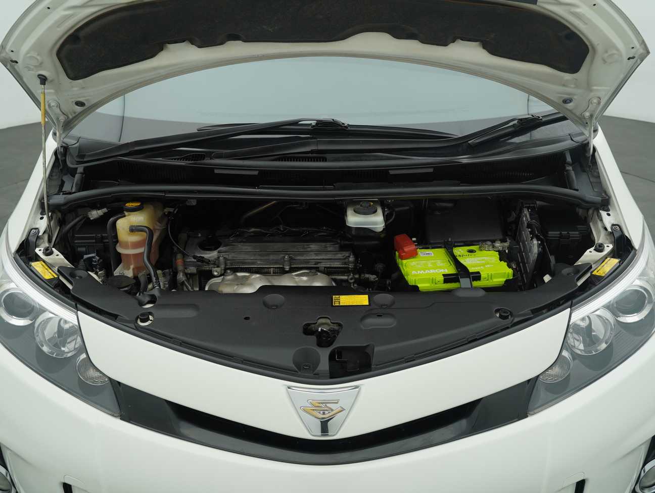 used 2013 Toyota Estima Aeras 2.4