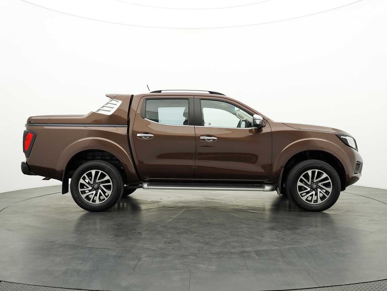 used 2018 Nissan Navara NP300 VL Dual Cab 2.5