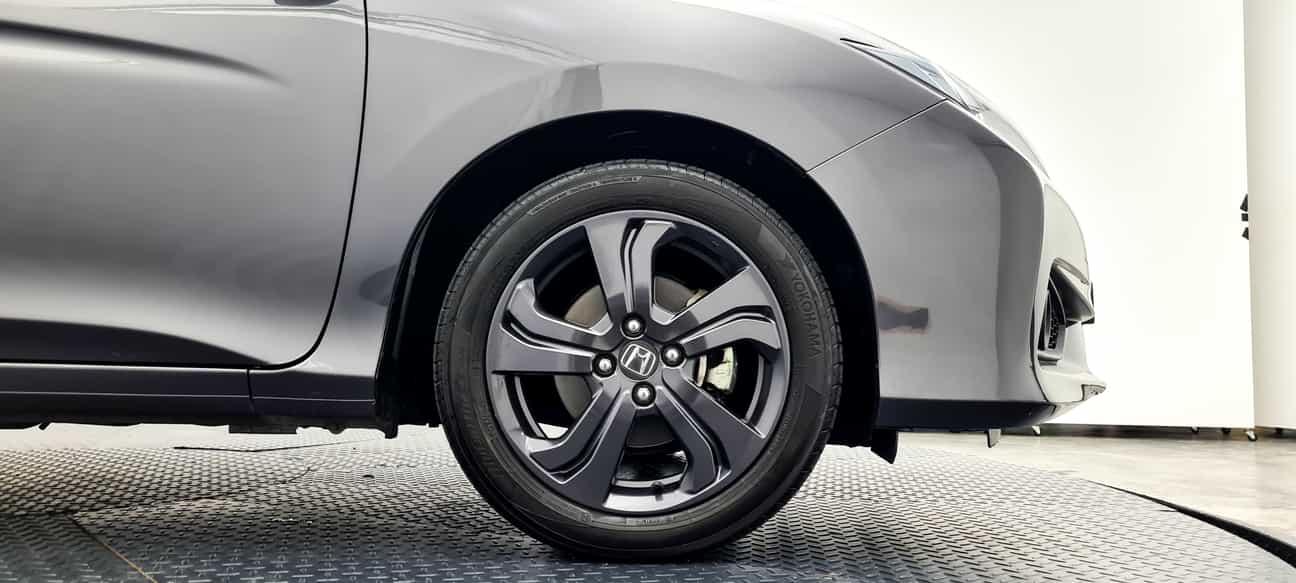 used 2016 Honda CITY V 1.5