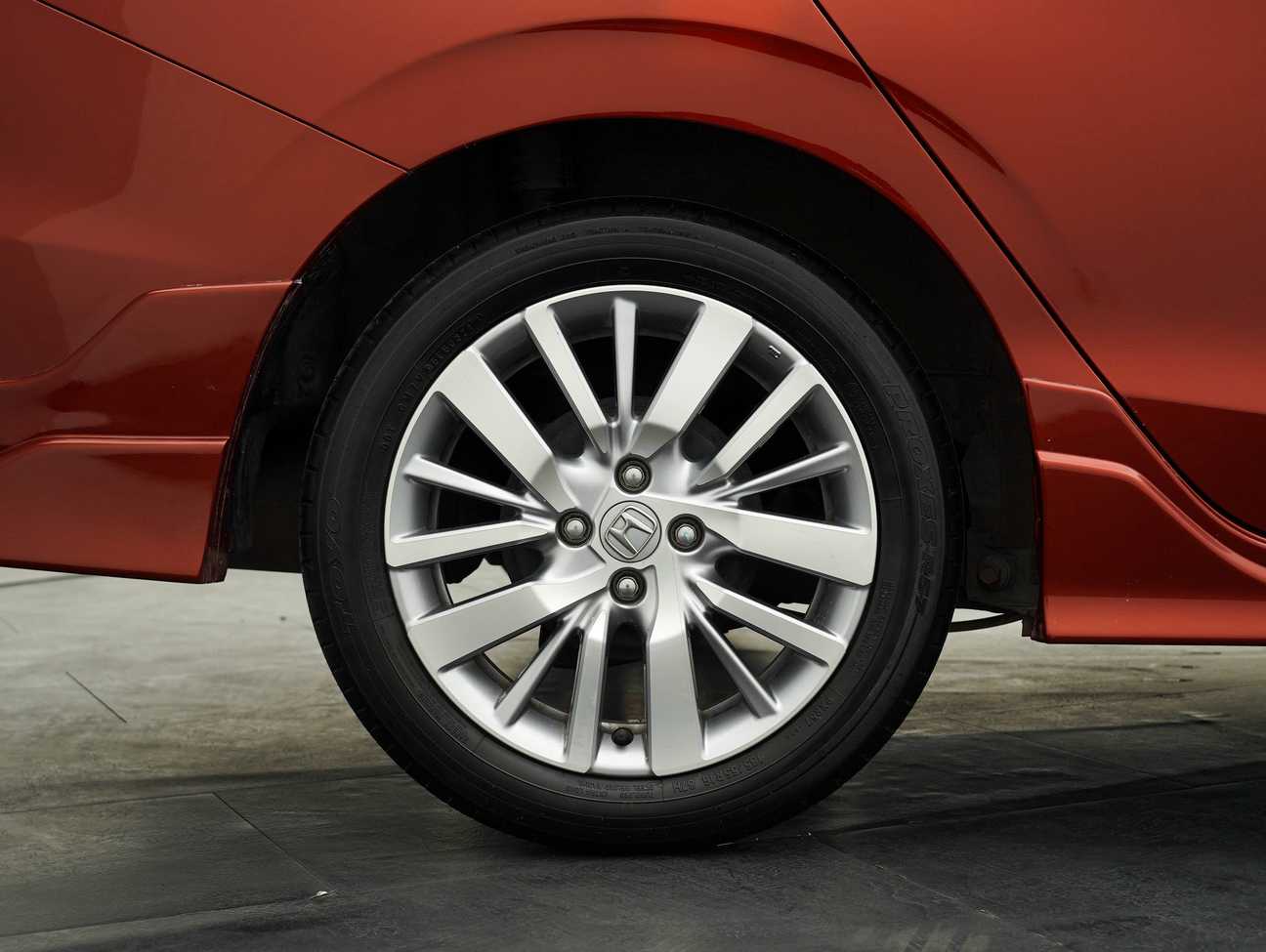 terpakai 2021 Honda City V 1.5