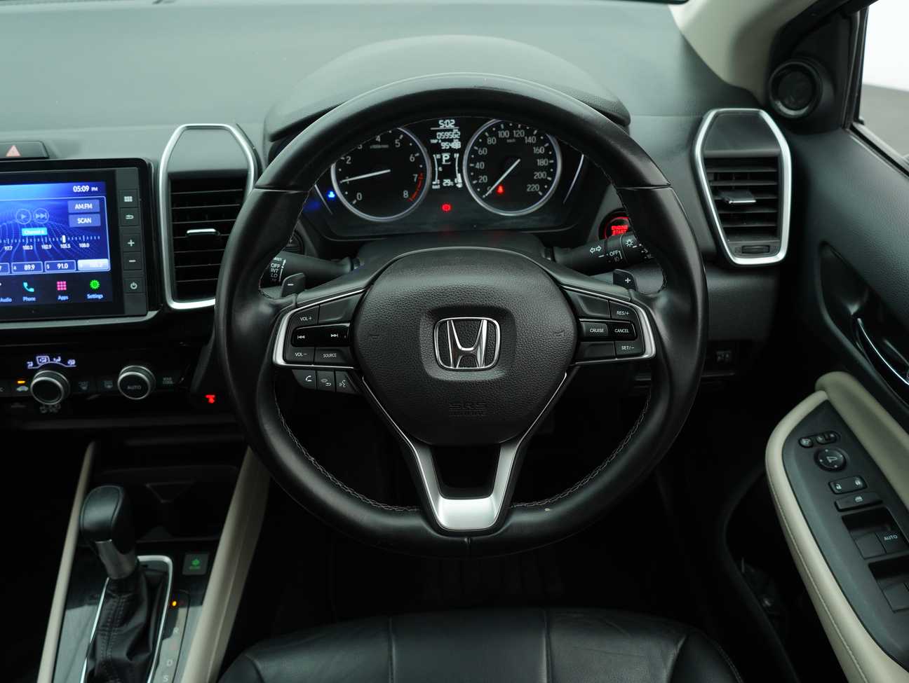 used 2020 Honda City V 1.5