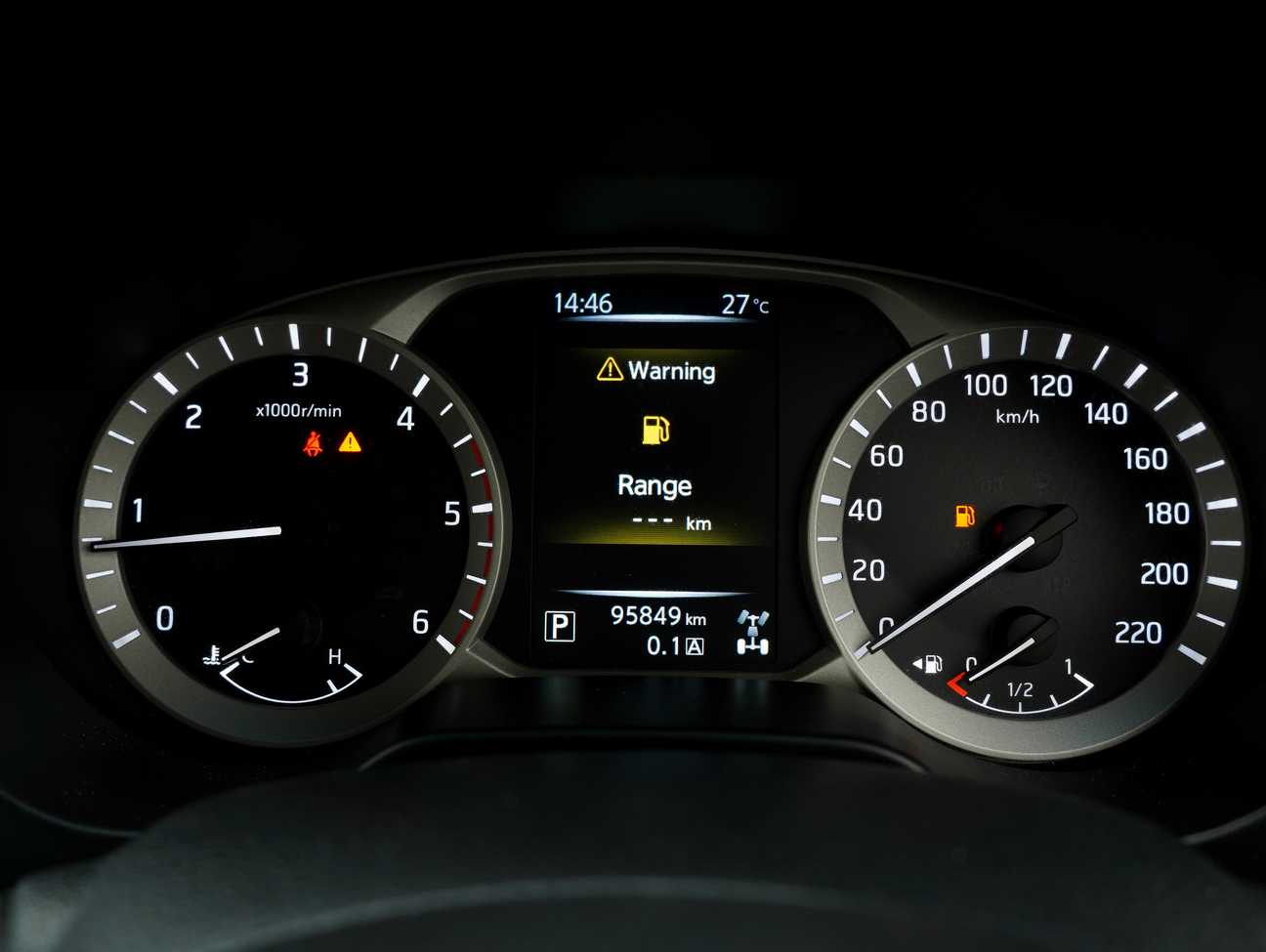 used 2018 Nissan Navara NP300 VL Dual Cab 2.5