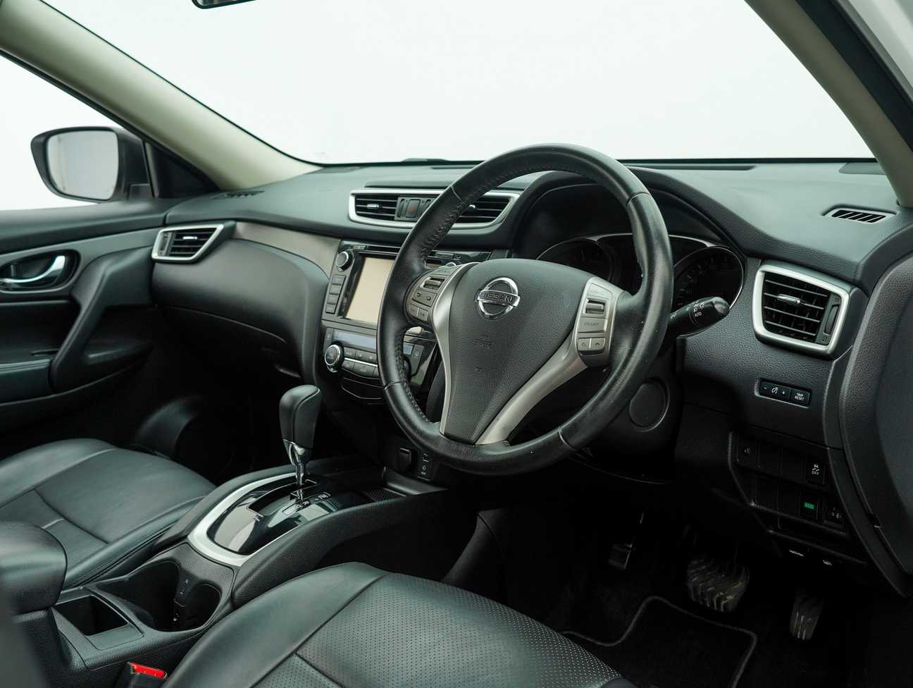 terpakai 2019 Nissan X-Trail  2.0