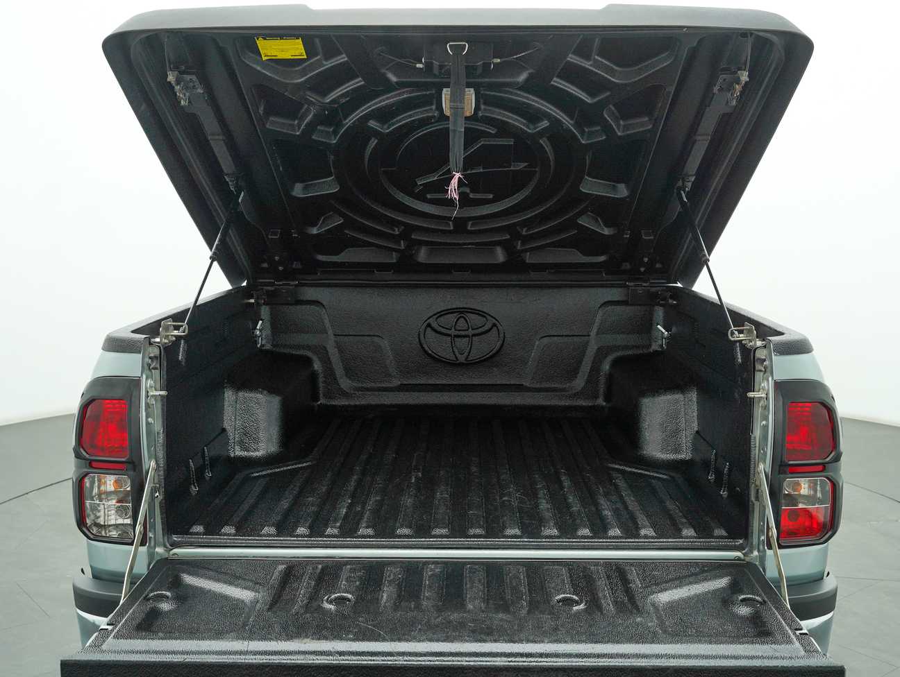 used 2019 Toyota Hilux L-Edition Dual Cab 2.4
