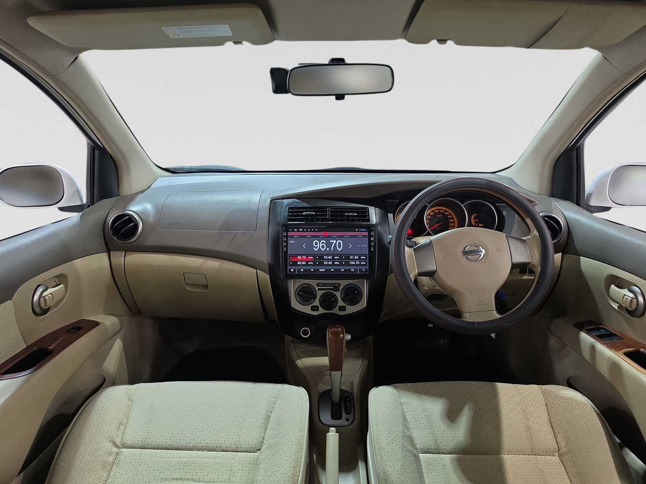 used 2010 Nissan Grand Livina Comfort 1.8