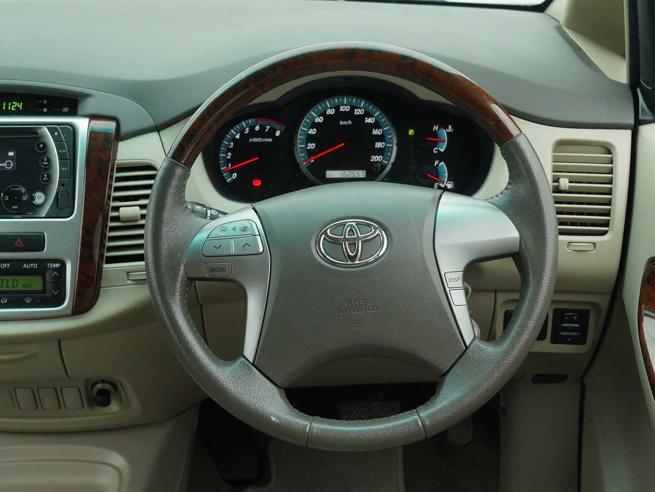 Buy used 2013 Toyota Innova G 2.0 – Carsome.my