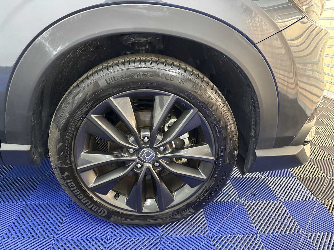 used 2025 Honda HR-V V 1.5