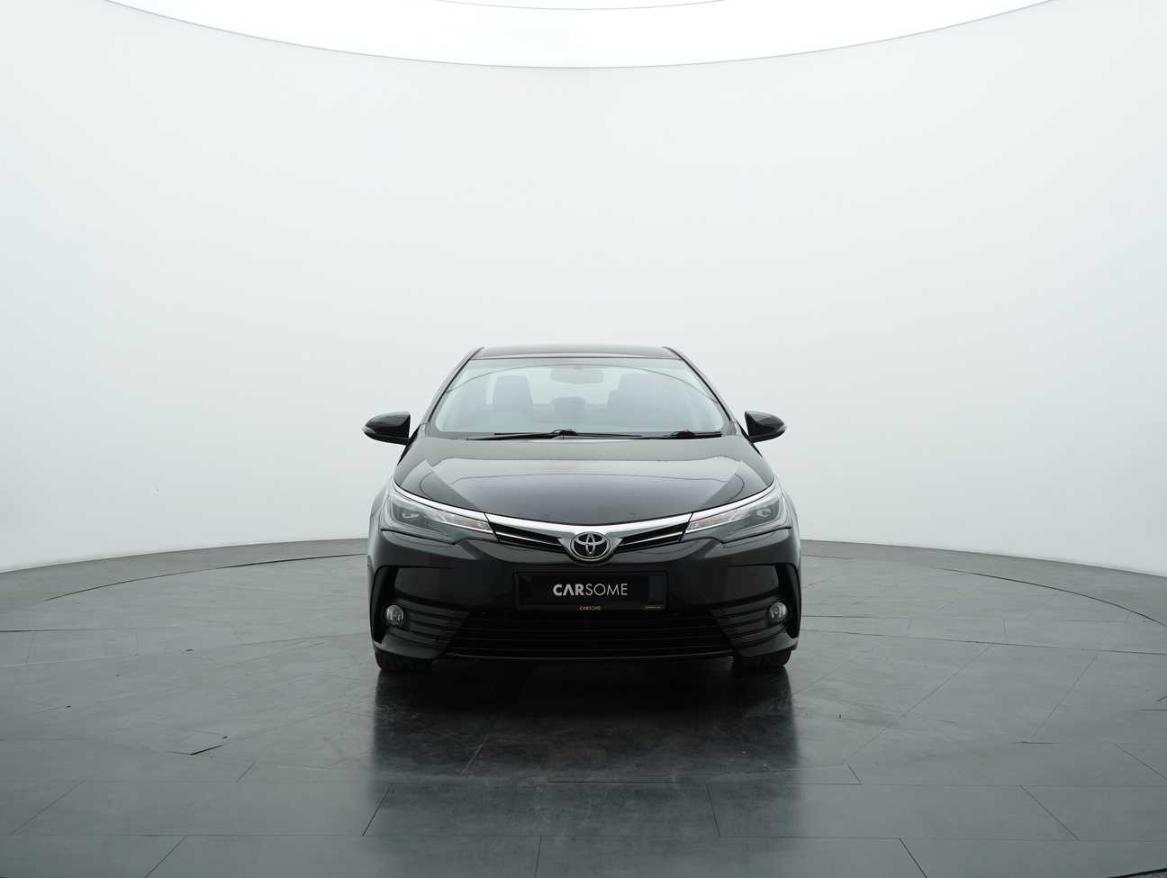 used 2017 Toyota Corolla Altis V 2.0