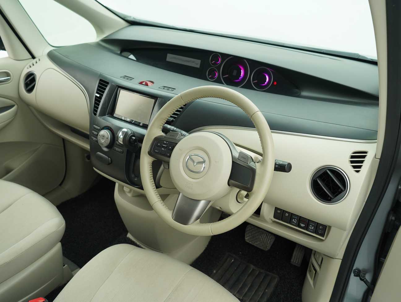 used 2014 Mazda Biante SKYACTIV-G 2.0