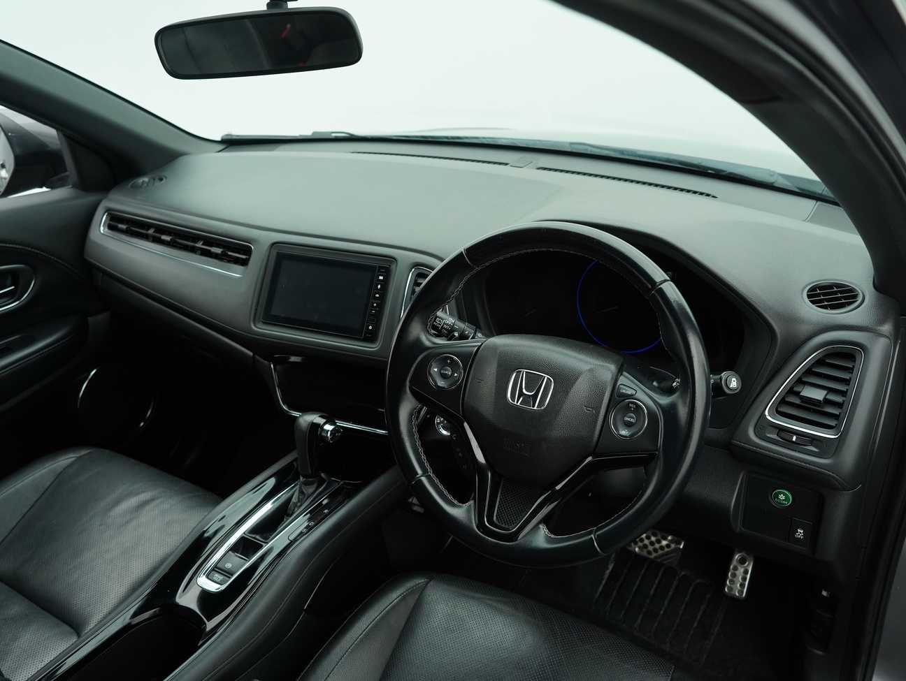 terpakai 2021 Honda HR-V RS 1.8