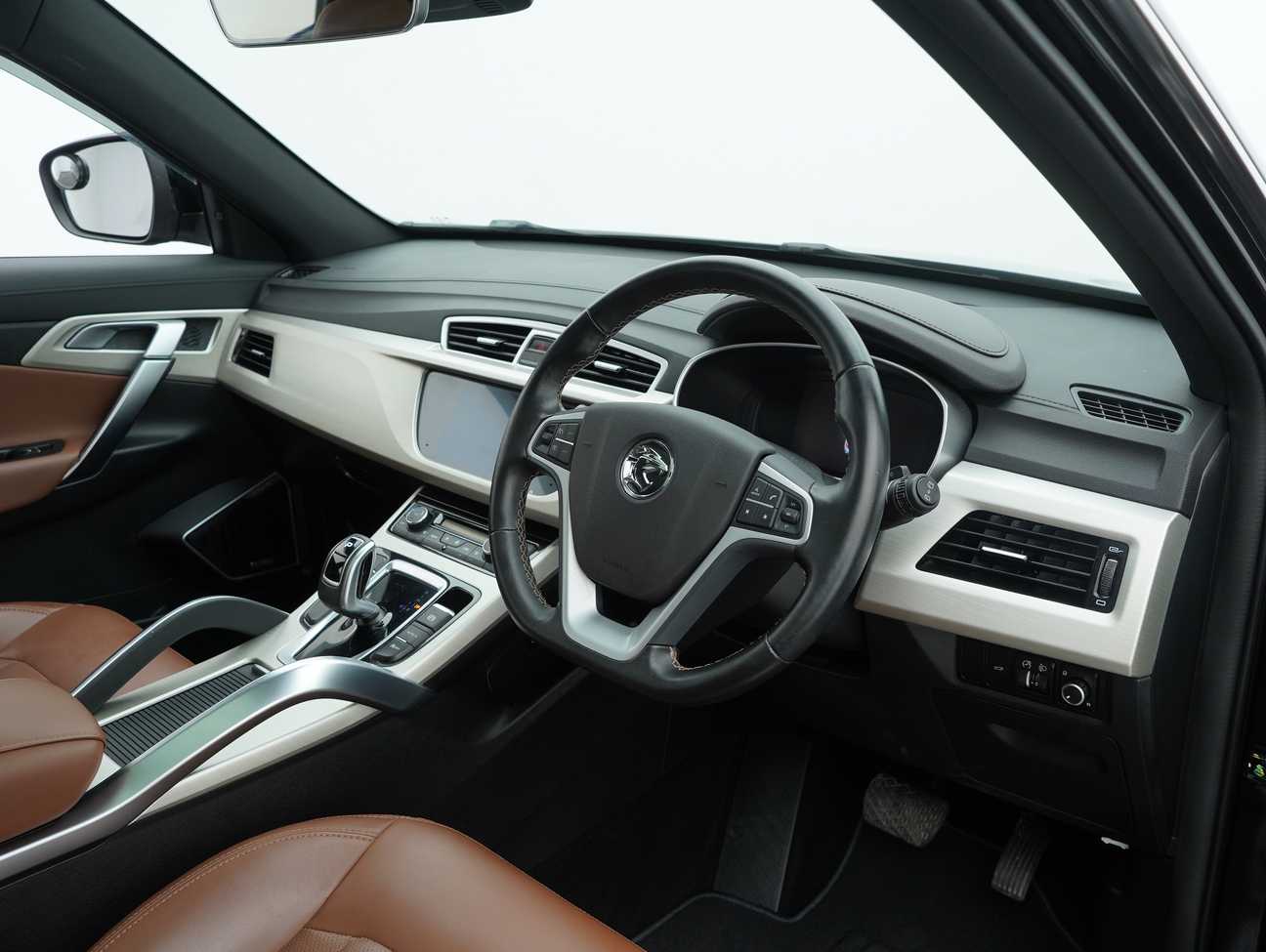 used 2024 Proton X70 Premium X 1.5