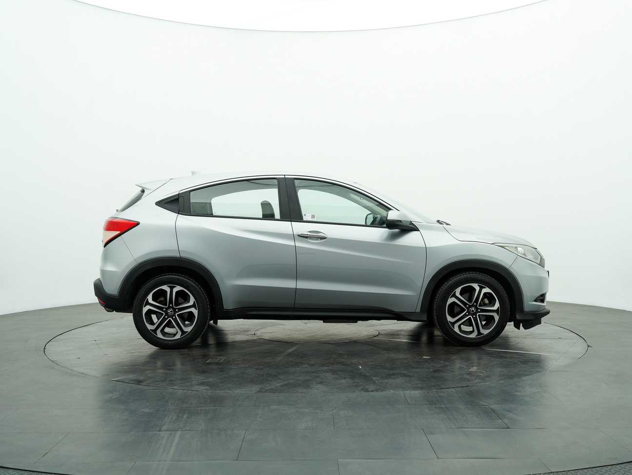 terpakai 2017 Honda HR-V V 1.8