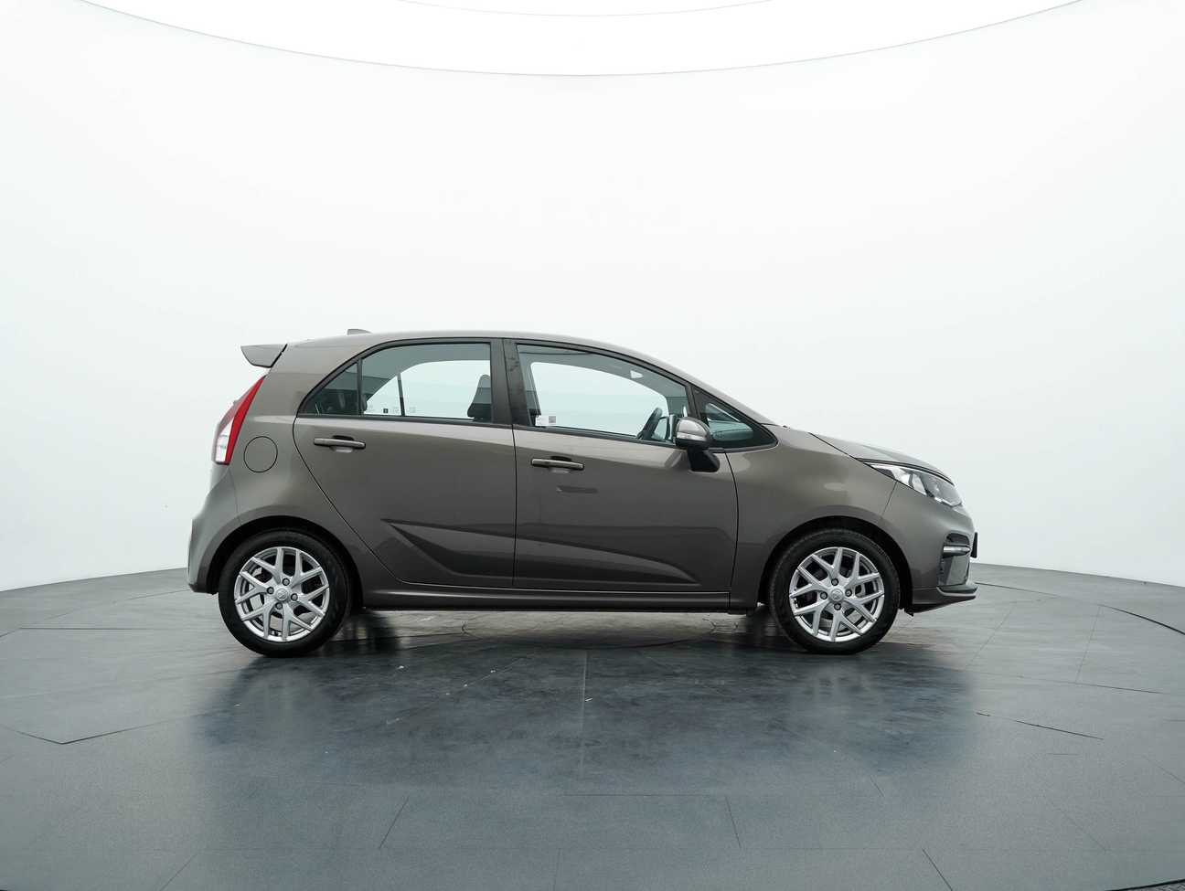 used 2024 Proton Iriz Executive 1.6
