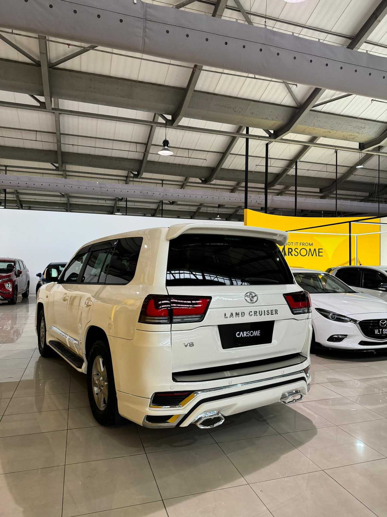 used 2009 Toyota Land Cruiser UZJ200 AX 4.7