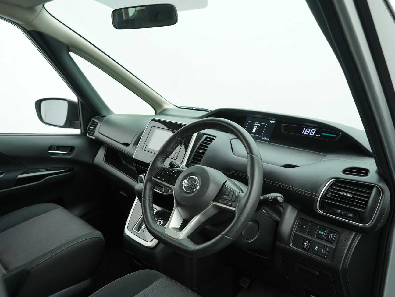 used 2020 Nissan Serena S-Hybrid High-Way Star 2.0