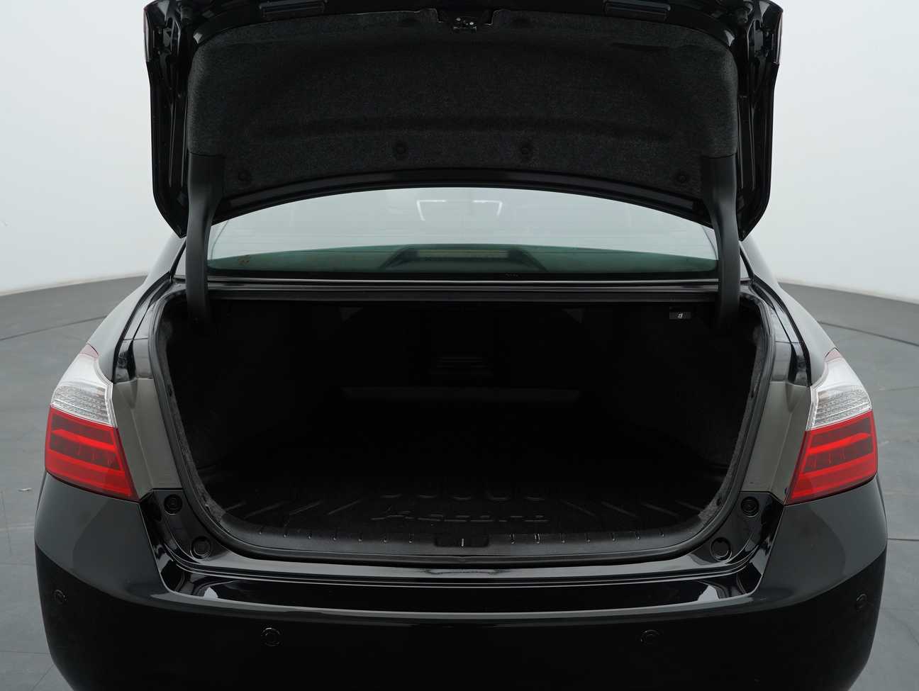 used 2014 Honda Accord VTi-L 2.0