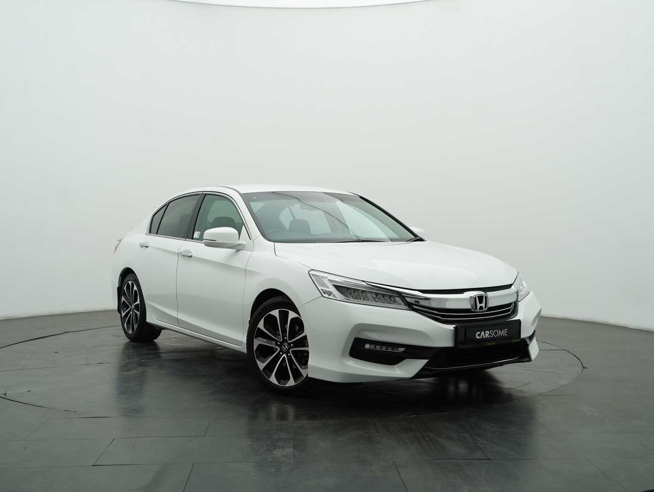 used 2017 Honda Accord VTi-L 2.4