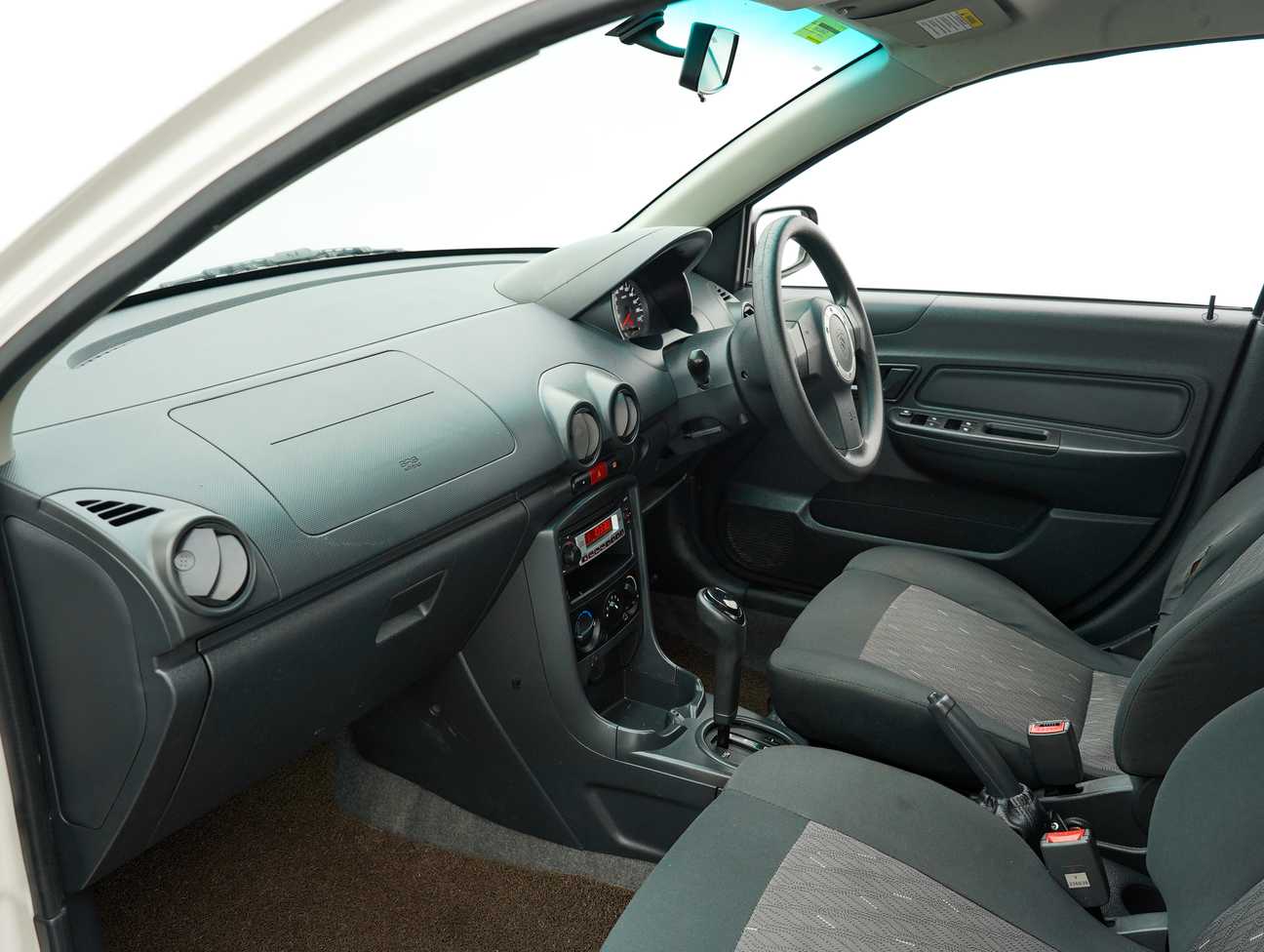 used 2014 Proton Saga FLX Standard 1.3