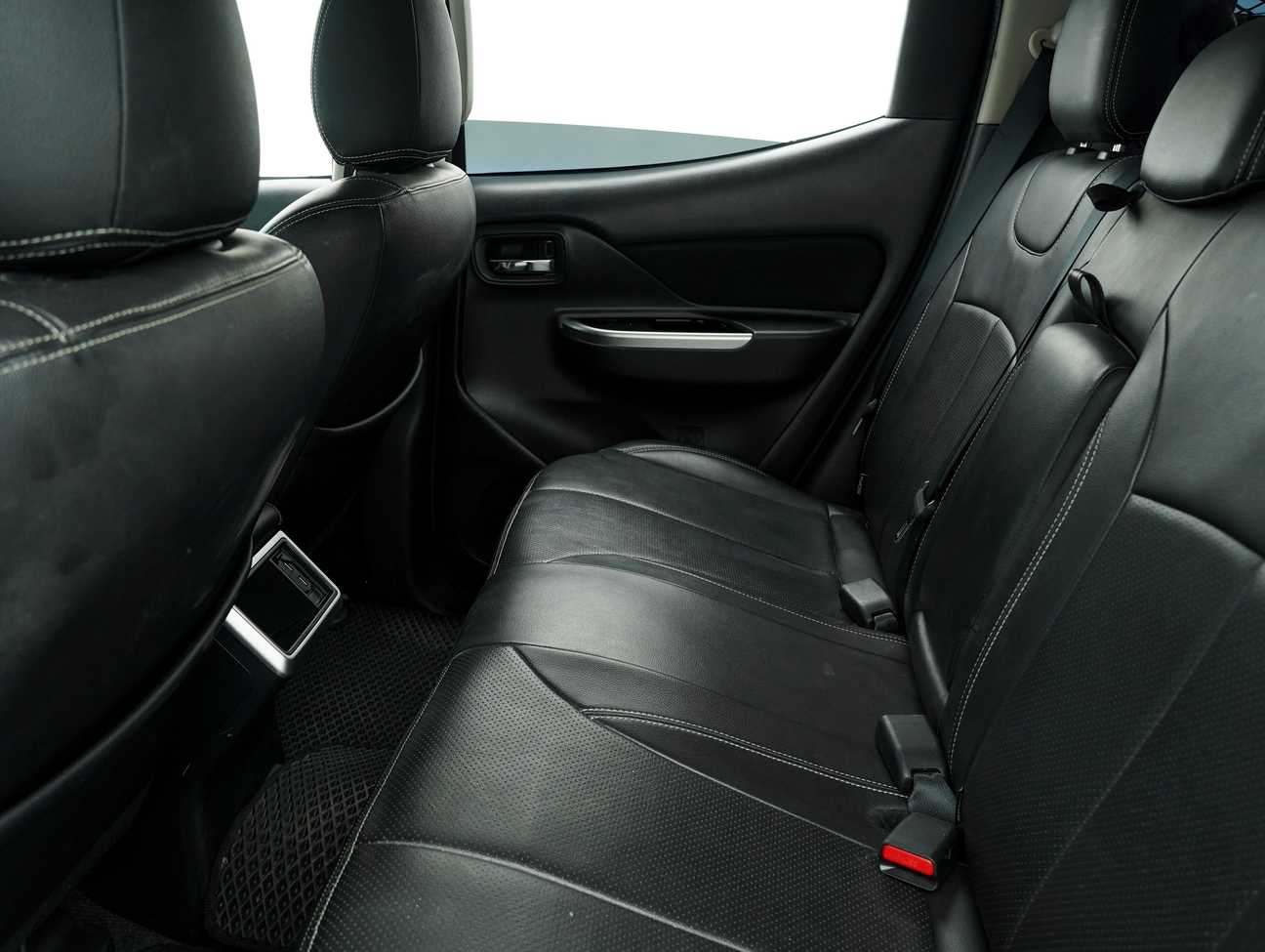 used 2020 Mitsubishi Triton VGT Dual Cab 4X4 2.4