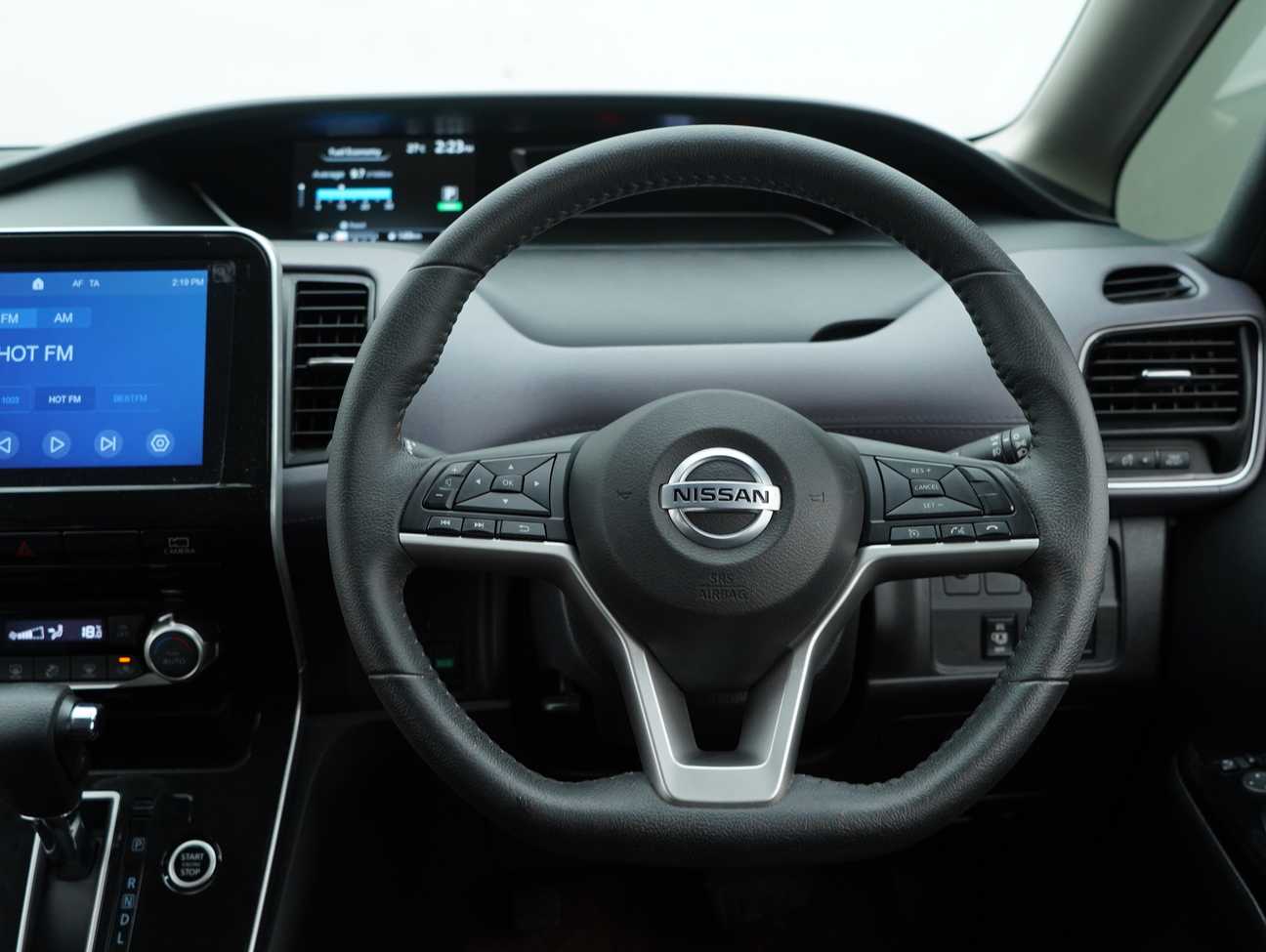 terpakai 2023 Nissan Serena S-Hybrid High-Way Star 2.0