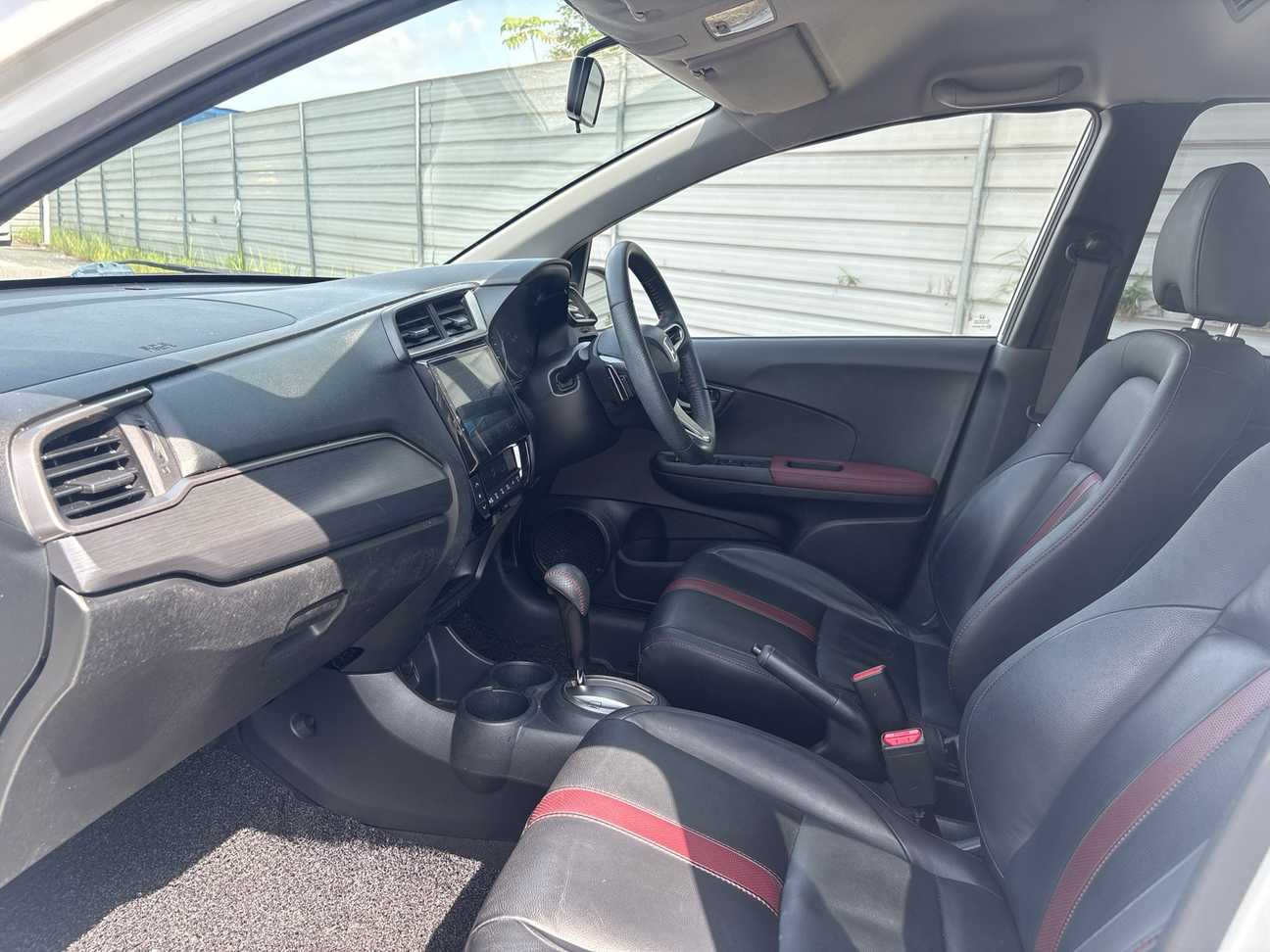 used 2022 Honda BR-V V 1.5