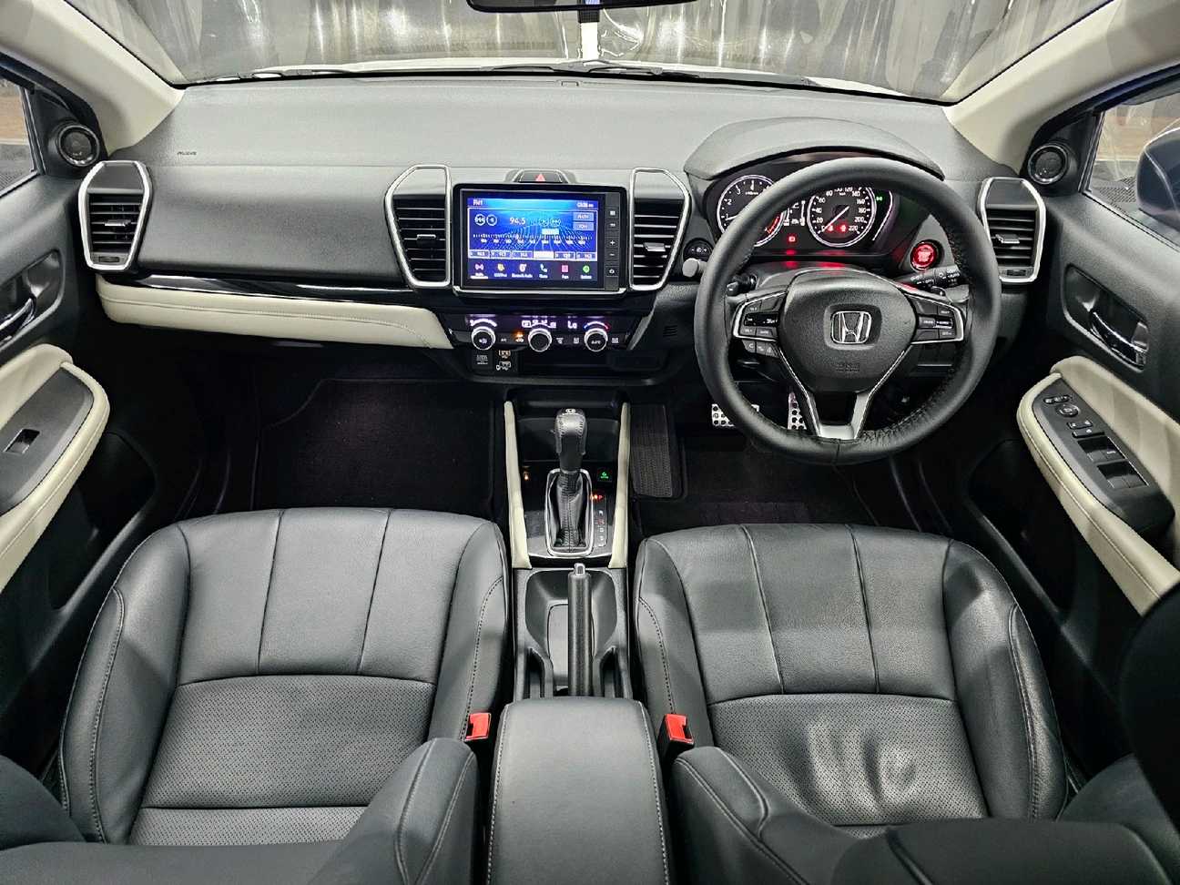 used 2022 Honda City V 1.5