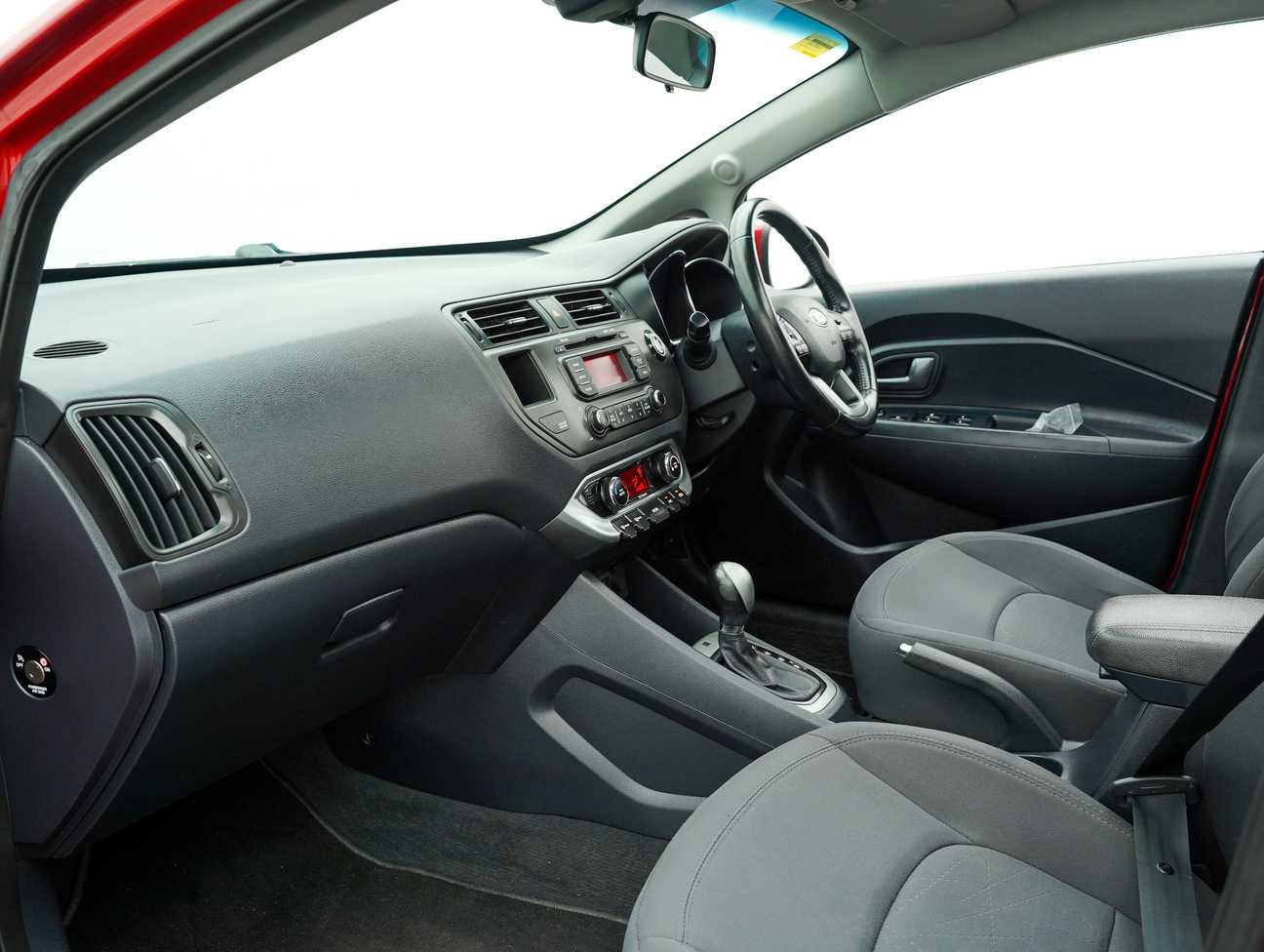 used 2014 Kia RIO UB 1.4