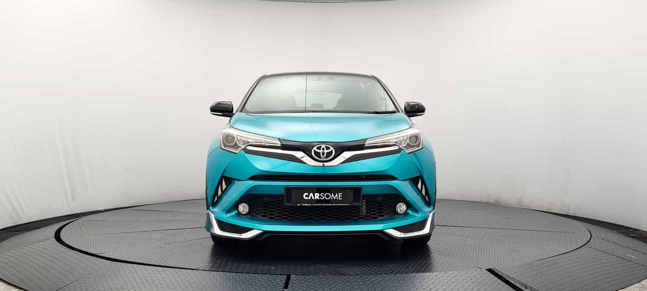 used 2019 Toyota C-HR  1.8