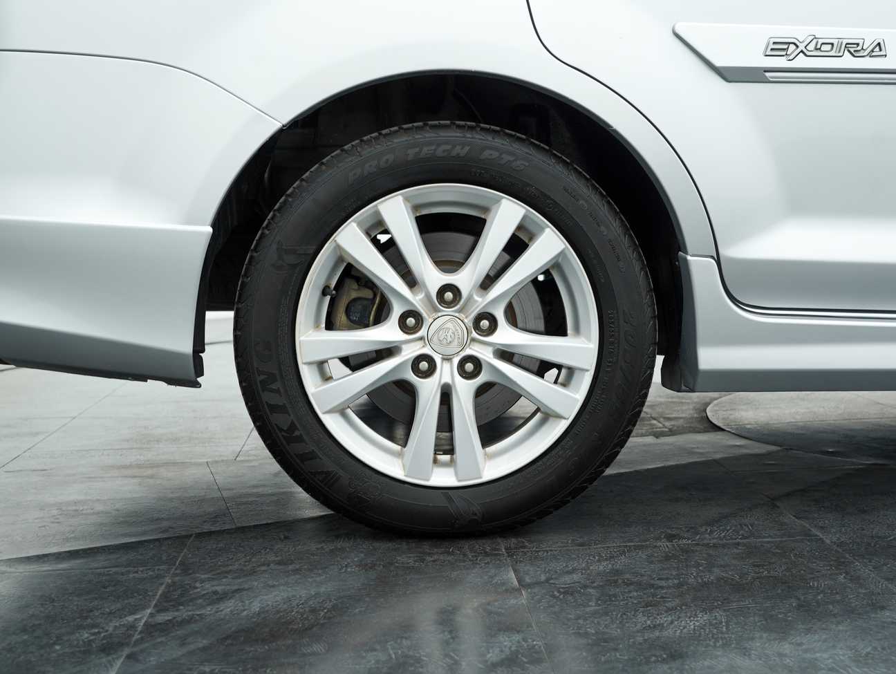 used 2013 Proton Exora Bold CFE Premium 1.6