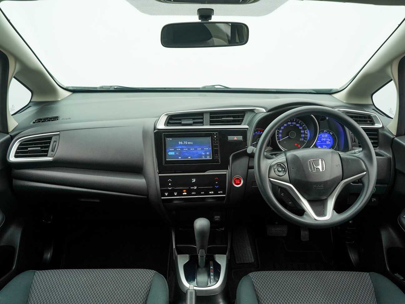 used 2019 Honda Jazz E 1.5