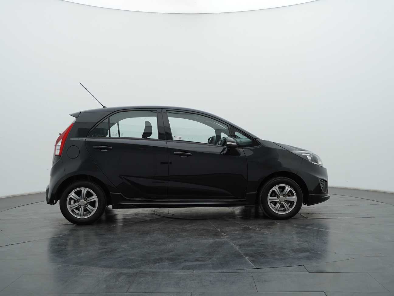 used 2015 Proton Iriz Executive 1.3